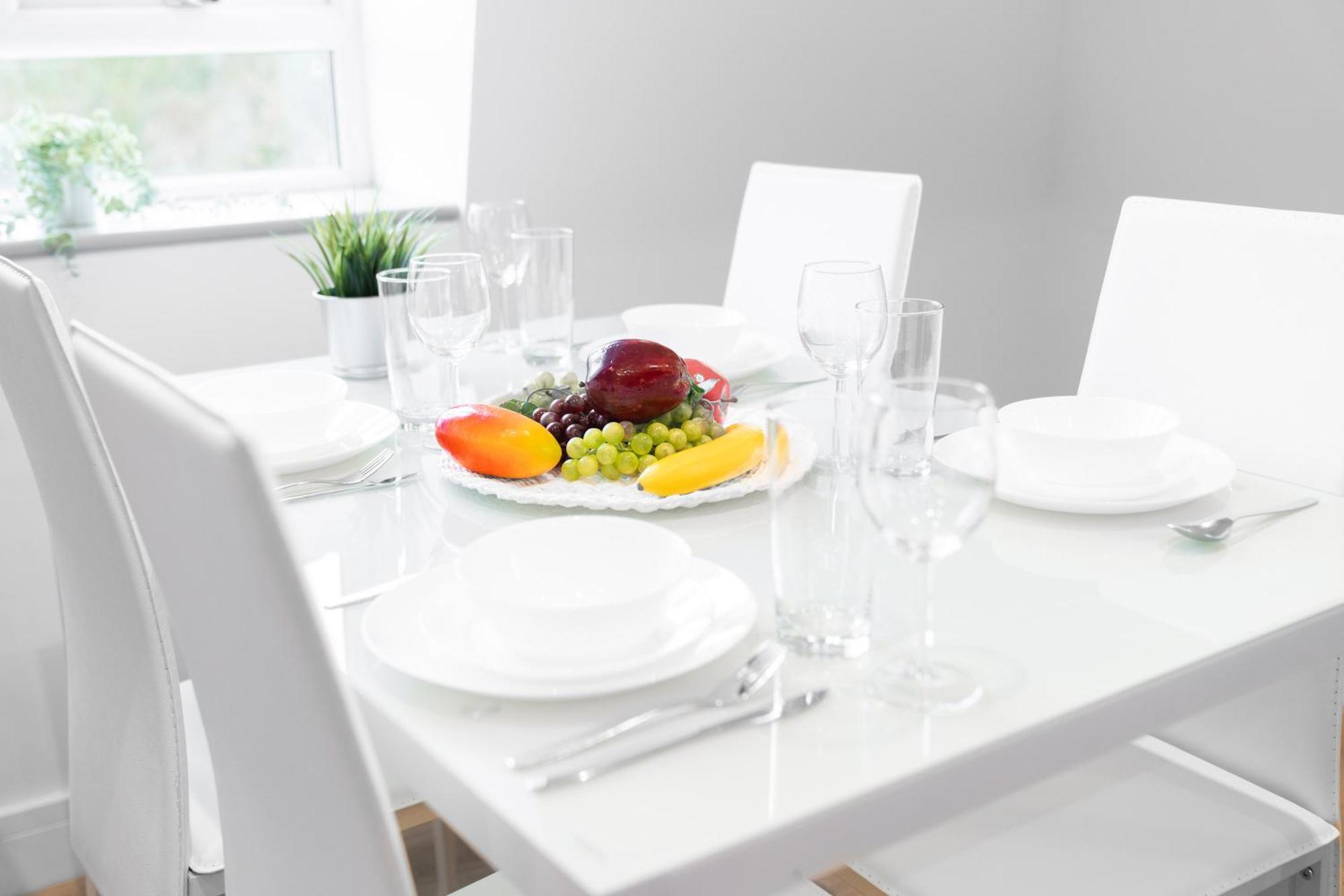 Stylish 2 Bedroom Apartment - Balcony - Secure Parking - Top Rated - 5Mc Μπέρμιγχαμ Εξωτερικό φωτογραφία